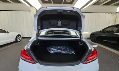 Genesis G70 2019, 49318 км, за 16410.66 USD - фото 20