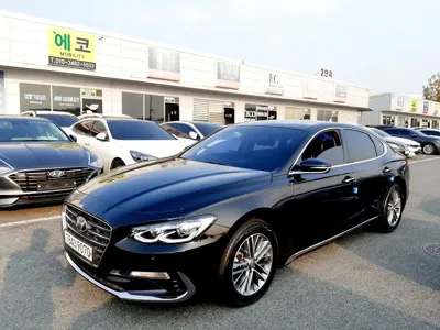 Hyundai Grandeur · 2017 год