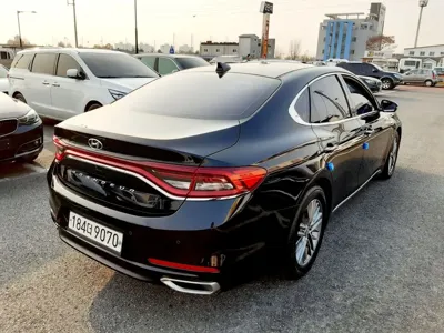 Hyundai Grandeur 2017, 146000 км, за 8131.68 USD - фото 6