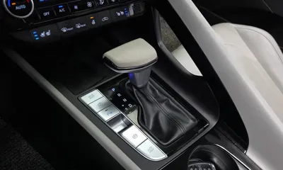 Hyundai Avante 2021, 94949 км, за 8526.98 USD - фото 9