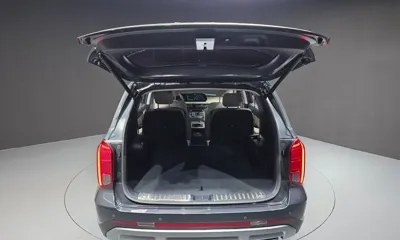 Hyundai Palisade 2023, 50623 км, за 22078.28 USD - фото 20