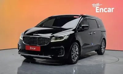 Kia Canival · 2020 год