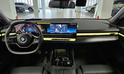 BMW 5-Series 2025, 4275 км, за 42011.29 USD - фото 7