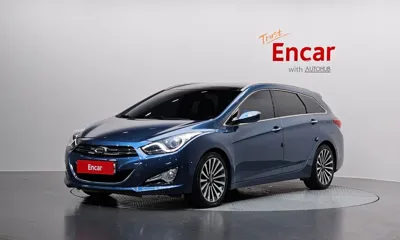 Hyundai i40 · 2012 год