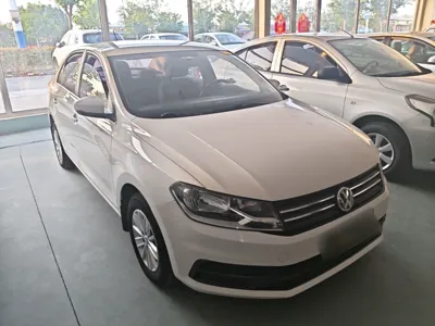 Volkswagen Santana 2021, 76100 км, за 7532 USD