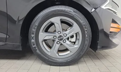 Kia K5 2021, 49254 км, за 10288.46 USD
