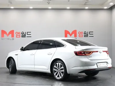 Renault-KoreaSamsung SM6 2016, 207696 км, за 2465.52 USD