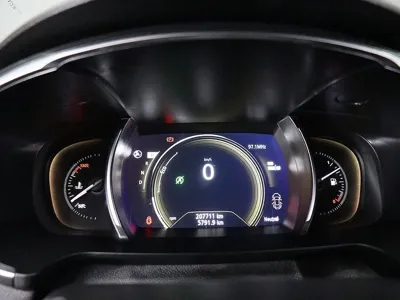 Renault-KoreaSamsung SM6 2016, 207696 км, за 2465.52 USD