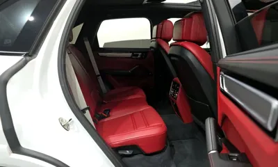 Porsche Cayenne 2023, 56862 км, за 62401.45 USD - фото 12