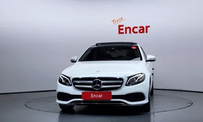 Mercedes-Benz E-Class 2017, 82905 км, за 13456.74 USD