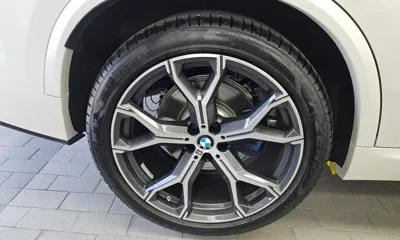 BMW X5 2025, 19040 км, за 78049.1 USD