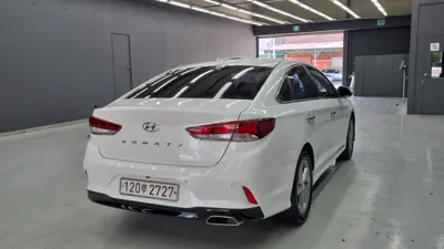 Hyundai Sonata 2019, 173565 км, за 5901.27 USD