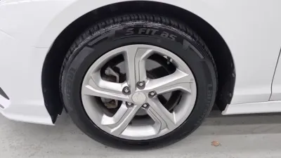 Hyundai Sonata 2019, 173565 км, за 5901.27 USD