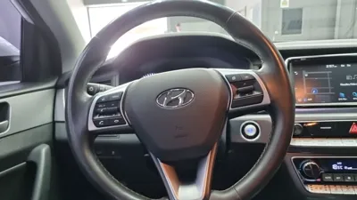 Hyundai Sonata 2019, 173565 км, за 5901.27 USD - фото 12