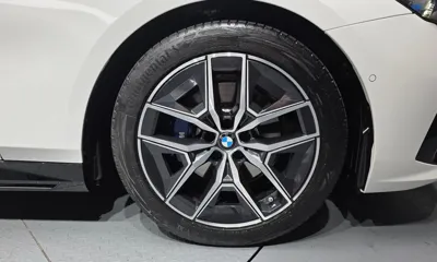 BMW 5-Series 2024, 14057 км, за 39516.87 USD