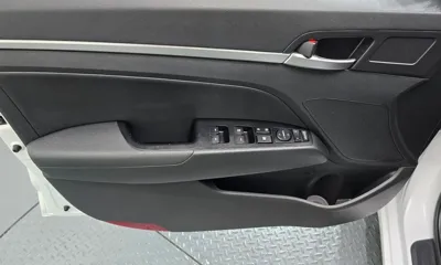 Hyundai Avante 2019, 99359 км, за 8334.96 USD - фото 24