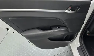 Hyundai Avante 2019, 99359 км, за 8334.96 USD - фото 25