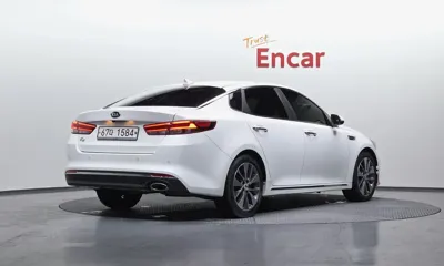 Kia K5 2016, 144091 км, за 5880.41 USD