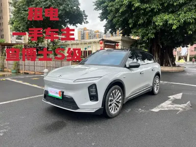 Nio ES6 · 2025 год