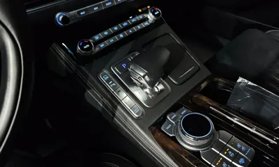 Genesis G90 2019, 167975 км, за 14977.21 USD - фото 9