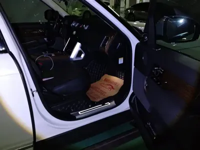 Land Rover Range Rover 2019, 49800 км, за 99968.63 USD - фото 8