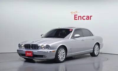 Jaguar XJ-6 · 2006 год