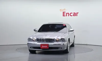 Jaguar XJ-6 2006, 101184 км, за 11232.24 USD