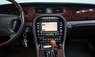 Jaguar XJ-6 2006, 101184 км, за 11232.24 USD - фото 19