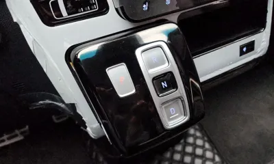 Hyundai Staria 2022, 43306 км, за 26441.06 USD - фото 9