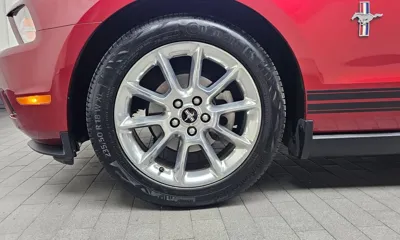 Ford Mustang 2010, 81019 км, за 10358.31 USD