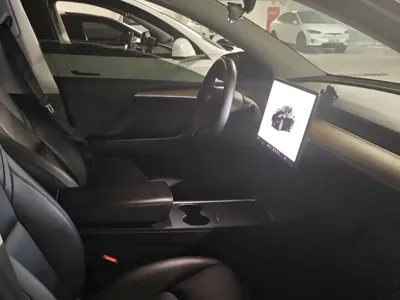 Tesla Model Y 2022, 161000 км, за 18164.74 USD