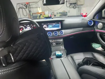 Mercedes-Benz E-Class 2020, 68000 км, за 19364.58 USD - фото 8