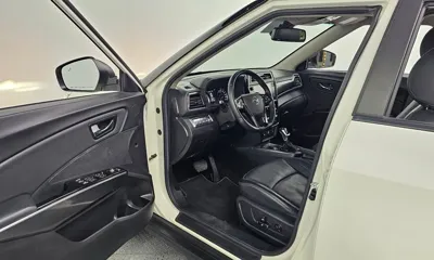 KG_Mobility_Ssangyong TIBOLI 2022, 118100 км, за 7598.28 USD - фото 11