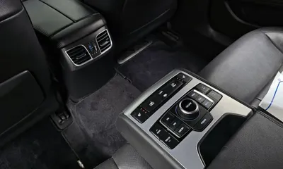 Genesis G80 2018, 127526 км, за 9649.47 USD - фото 19