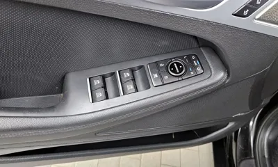 Genesis G80 2018, 127526 км, за 9649.47 USD - фото 32