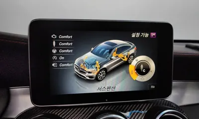 Mercedes-Benz GLC-Class 2019, 132811 км, за 20179.71 USD - фото 16