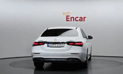 Mercedes-Benz E-Class 2022, 84891 км, за 25551.75 USD