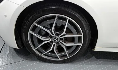 Mercedes-Benz E-Class 2022, 84891 км, за 25551.75 USD