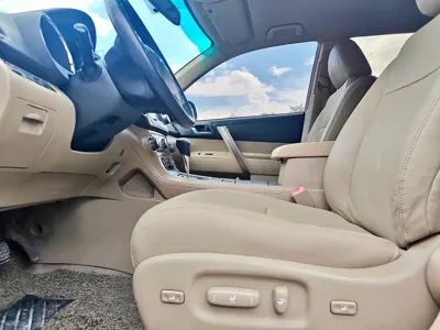Toyota Highlander 2010, 130000 км, за 3604.99 USD - фото 12
