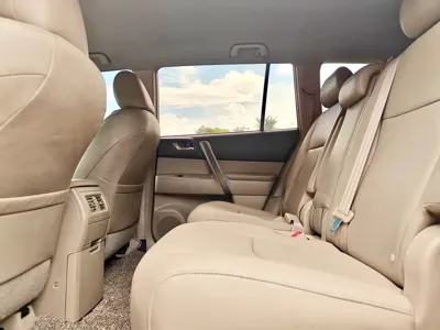 Toyota Highlander 2010, 130000 км, за 3604.99 USD - фото 14