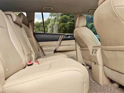Toyota Highlander 2010, 130000 км, за 3604.99 USD - фото 15