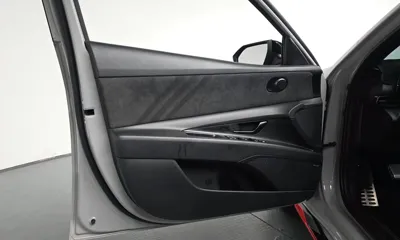 Hyundai Avante 2023, 77427 км, за 16612.39 USD - фото 24