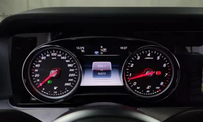 Mercedes-Benz E-Class 2019, 96572 км, за 17839.44 USD - фото 8