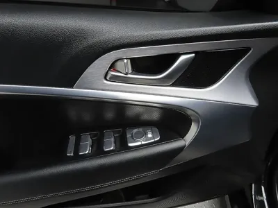 Genesis G70 2020, 91717 км, за 12312.71 USD - фото 10