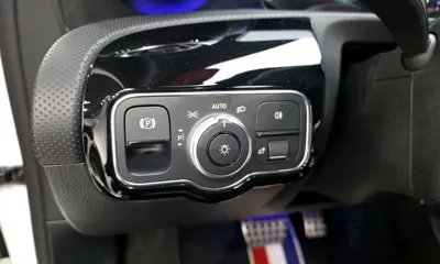 Mercedes-Benz A-Class 2021, 82081 км, за 24395.03 USD - фото 19
