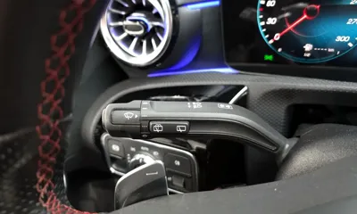 Mercedes-Benz A-Class 2021, 82081 км, за 24395.03 USD - фото 30