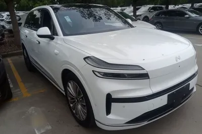 ONVO Luxeed L90 2025, 9800 км, за 26198 USD