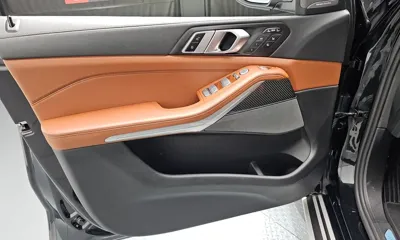 BMW X7 2025, 21144 км, за 95721.78 USD - фото 24