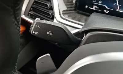 BMW X7 2025, 21144 км, за 95721.78 USD - фото 32