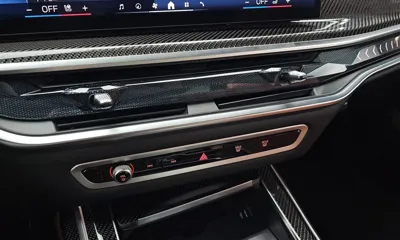 BMW X7 2025, 21144 км, за 95721.78 USD - фото 35